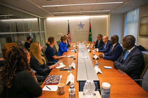 Washington : Le Président de la République reçoit la présidente -directrice générale de la Millennium Challenge Corporation. Washington : Le Président de la République reçoit la présidente -directrice générale de la Millennium Challenge Corporation.