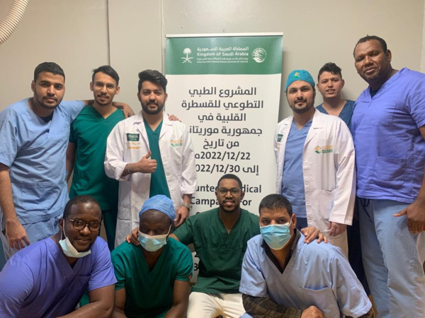 Cinq experts cardiologues interventionnels du Centre Ben Selman bouclent une mission au CNC Cinq experts cardiologues interventionnels du Centre Ben Selman bouclent une mission au CNC