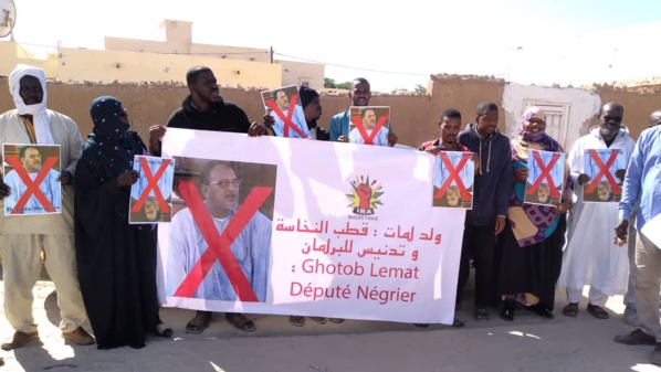 Stigmatisation et répression des descendants d’esclaves en Mauritanie Stigmatisation et répression des descendants d’esclaves en Mauritanie