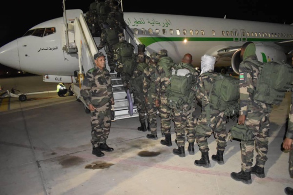 Une unité de l’armée mauritanienne en direction de Bangui Une unité de l’armée mauritanienne en direction de Bangui