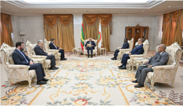 Le Président de la République reçoit un message écrit de son homologue iranien Le Président de la République reçoit un message écrit de son homologue iranien