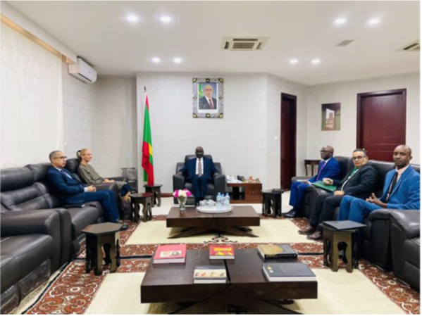 Le ministre des Affaires étrangères reçoit l’ambassadrice de Suisse au Sénégal, envoyée spéciale au Sahel