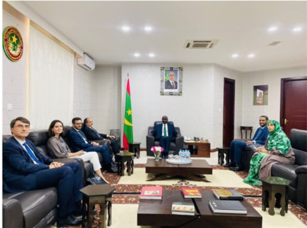 Le ministre des Affaires étrangères reçoit l’ambassadeur de France Le ministre des Affaires étrangères reçoit l’ambassadeur de France