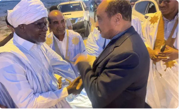 L’ancien président Aziz en tête des listes électorales du parti Ribat