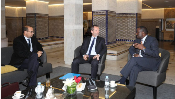 Le ministre de la Culture s’entretient avec le directeur du Bureau de l’UNESCO Le ministre de la Culture s’entretient avec le directeur du Bureau de l’UNESCO