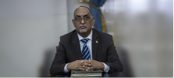 Départ pour l’Égypte du ministre des Finances pour l’Égypte Départ pour l’Égypte du ministre des Finances pour l’Égypte