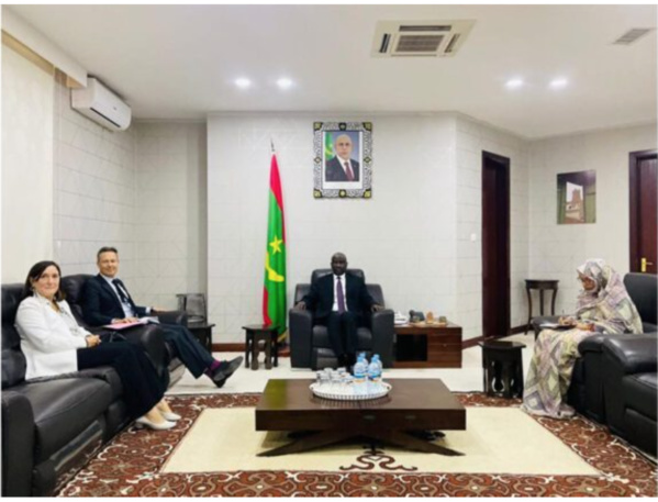 Le ministre des Affaires étrangères s’entretient avec l’ambassadeur Chef de Délégation de l’UE à Nouakchott