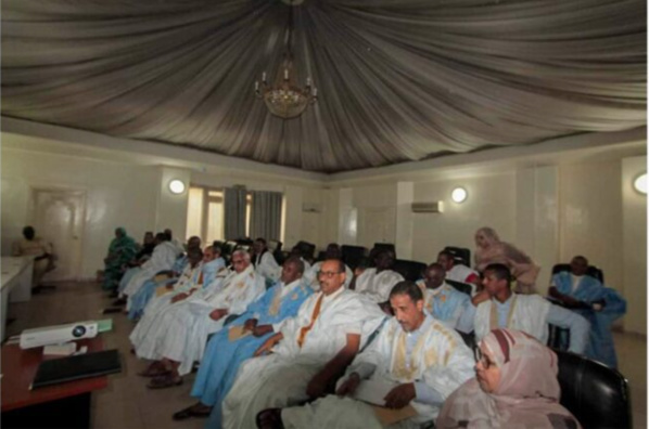 La CENI se consulte avec les partis politiques La CENI se consulte avec les partis politiques