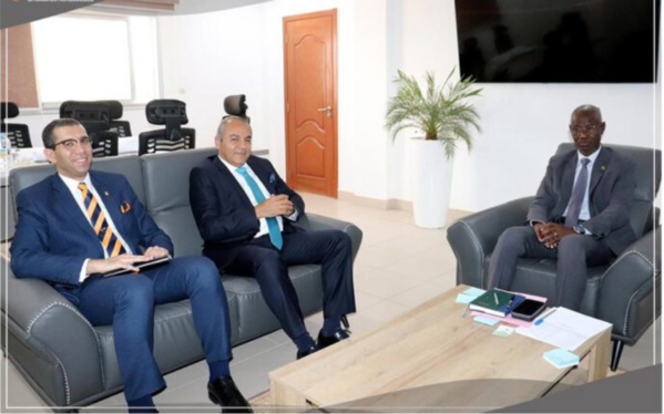 Le ministre de l’Emploi reçoit l’Ambassadeur d’Egypte en Mauritanie Le ministre de l’Emploi reçoit l’Ambassadeur d’Egypte en Mauritanie