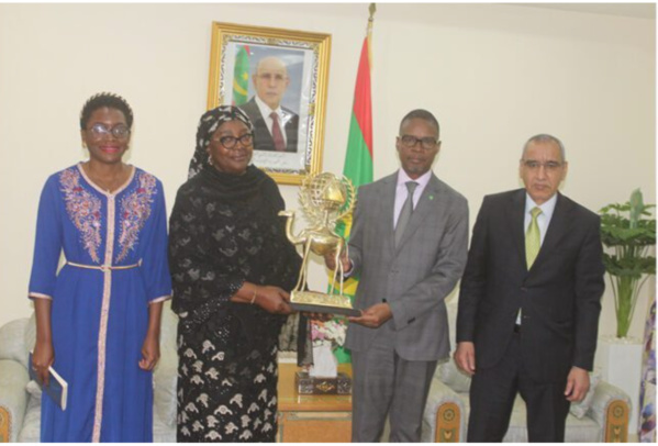 Le Premier ministre reçoit la secrétaire générale de l’Organisation internationale pour la protection civile Le Premier ministre reçoit la secrétaire générale de l’Organisation internationale pour la protection civile