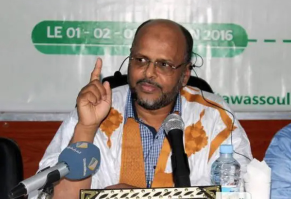Mauritanie : l’ancien président de Tewassoul prend du recul au sein de sa formation politique Mauritanie : l’ancien président de Tewassoul prend du recul au sein de sa formation politique