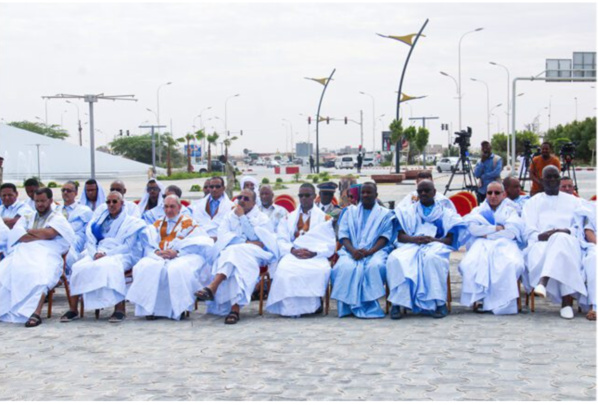 Le Premier ministre et les membres du gouvernement signent l’appel historique de Djéol Le Premier ministre et les membres du gouvernement signent l’appel historique de Djéol