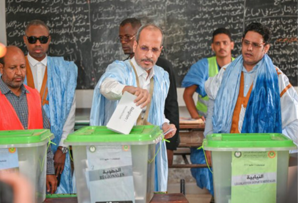 Président du parti Insaf: Nous remporterons une victoire écrasante aux élections législatives, régionales et municipales