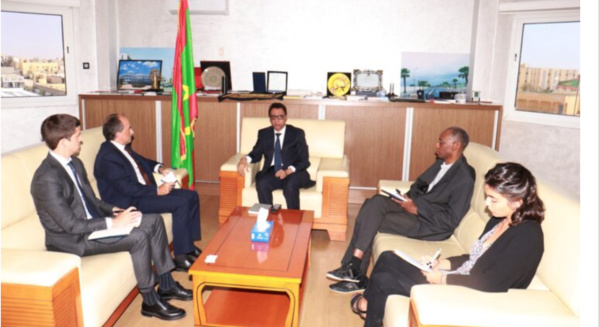 Le ministre du Pétrole, des Mines et de l’Energie reçoit l’ambassadeur de France Le ministre du Pétrole, des Mines et de l’Energie reçoit l’ambassadeur de France