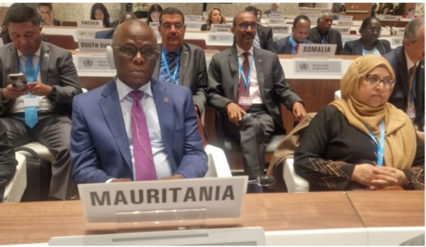 Le ministre du Pétrole, des Mines et de l’Energie, M. Abdessalam Ould Mohamed Saleh, a reçu lundi, dans son cabinet, l’ambassadeur de France accrédité en Mauritanie, SEM Alexandre Garcia. Au cours de la rencontre, les deux parties ont discuté des re Le ministre du Pétrole, des Mines et de l’Energie, M. Abdessalam Ould Mohamed Saleh, a reçu lundi, dans son cabinet, l’ambassadeur de France accrédité en Mauritanie, SEM Alexandre Garcia. Au cours de la rencontre, les deux parties ont discuté des re