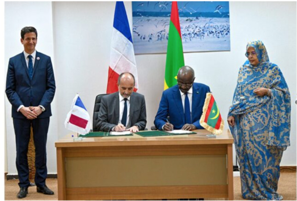 La Mauritanie et la France signent un accord relatif à l’activité de France Voltaires dans notre pays La Mauritanie et la France signent un accord relatif à l’activité de France Voltaires dans notre pays