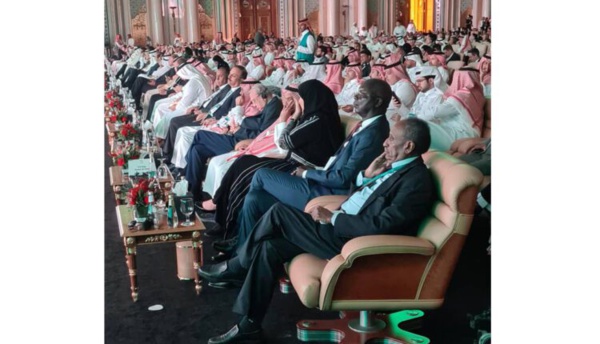 La Mauritanie participe aux travaux de la 10eme conférence des hommes d’affaires arabes et chinois à Riyad La Mauritanie participe aux travaux de la 10eme conférence des hommes d’affaires arabes et chinois à Riyad