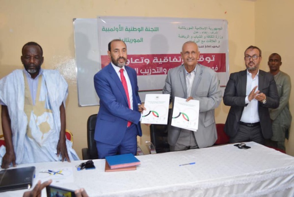 Le CNOSM et l’ISJS paraphent une convention de coopération Le CNOSM et l’ISJS paraphent une convention de coopération