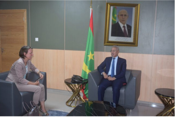 Le ministre de la Défense reçoit l’ambassadrice d’Allemagne Le ministre de la Défense reçoit l’ambassadrice d’Allemagne