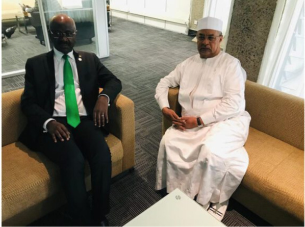 Le ministre des Affaires étrangères rencontre son homologue tchadien Le ministre des Affaires étrangères rencontre son homologue tchadien