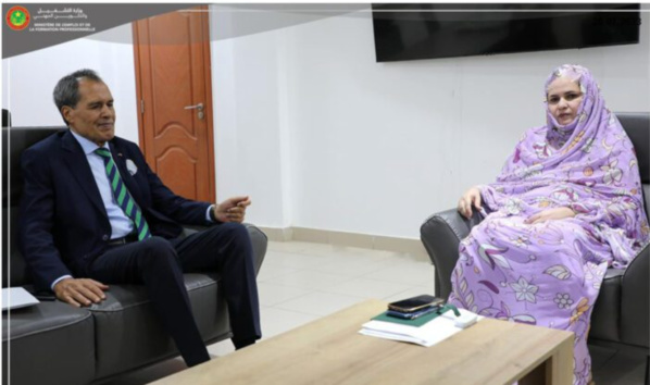 La ministre de l’Emploi reçoit en audience l’ambassadeur du Royaume du Maroc La ministre de l’Emploi reçoit en audience l’ambassadeur du Royaume du Maroc