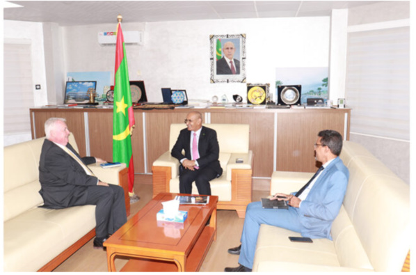 Le ministre du Pétrole reçoit l’ambassadeur britannique Le ministre du Pétrole reçoit l’ambassadeur britannique