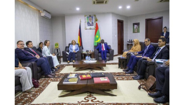 Le ministre des Affaires étrangères rencontre la ministre allemande de la Coopération économique Le ministre des Affaires étrangères rencontre la ministre allemande de la Coopération économique