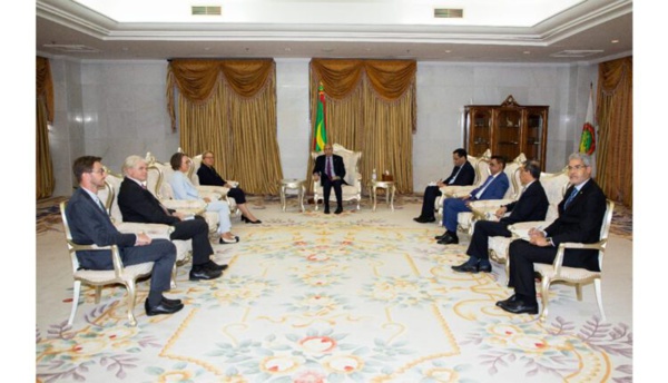 Le président de la République reçoit la ministre allemande de la Coopération économique et du Développement Le président de la République reçoit la ministre allemande de la Coopération économique et du Développement