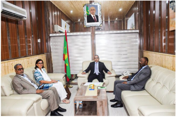 Le ministre de l’Intérieur reçoit la représentante adjointe de l’UNHCR Le ministre de l’Intérieur reçoit la représentante adjointe de l’UNHCR