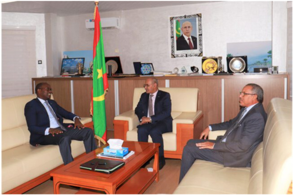 Le ministre du Pétrole reçoit le représentant résident du PNUD Le ministre du Pétrole reçoit le représentant résident du PNUD