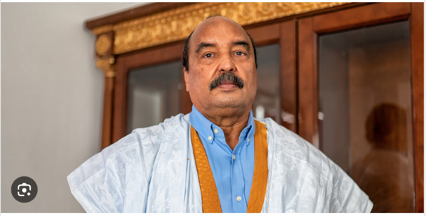 Quelques heures avant son départ du Palais : Aziz s’octroie trois hectares à Tevragh Zeina Quelques heures avant son départ du Palais : Aziz s’octroie trois hectares à Tevragh Zeina