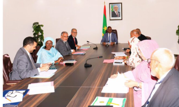 Le Premier ministre préside la réunion du comité ministériel chargé du suivi des barrages et des aménagements hydrauliques Le Premier ministre préside la réunion du comité ministériel chargé du suivi des barrages et des aménagements hydrauliques