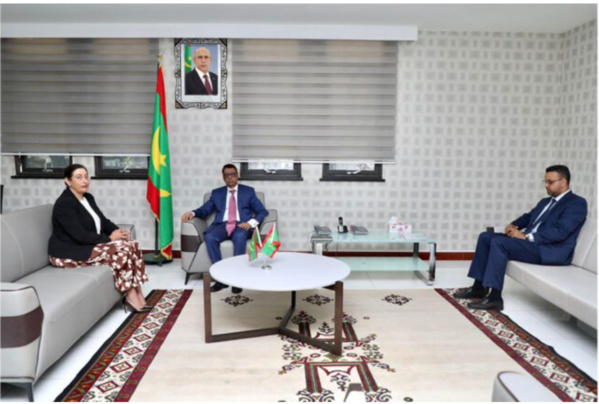 Le ministre de l’Economie reçoit la représentante résidents de la Banque Mondiale Le ministre de l’Economie reçoit la représentante résidents de la Banque Mondiale