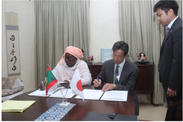 Signature d’un accord entre l’ambassade du Japon et l’ONG “Dantal” pour la construction de l’école de R’Gueyig au Brakna