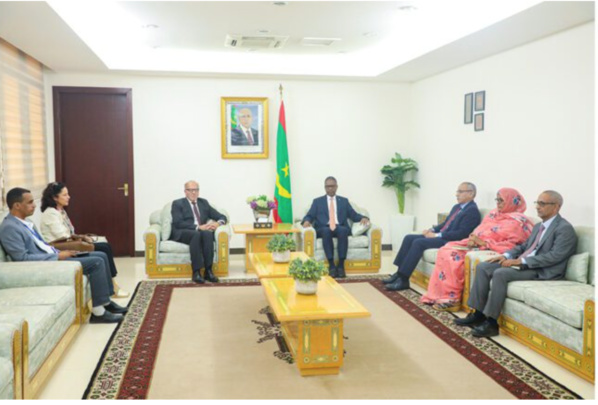 Le Premier ministre reçoit un diplomate onusien Le Premier ministre reçoit un diplomate onusien