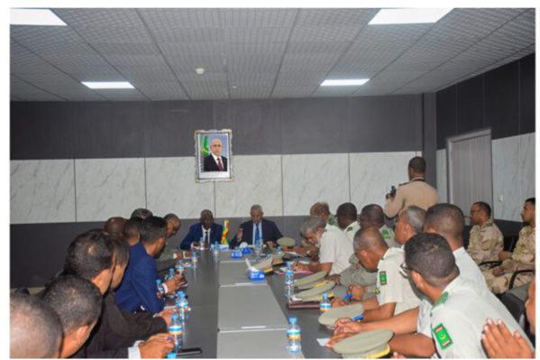 Les ministres de la Défense nationale et de l’Enseignement supérieur se réunissent avec les staffs administratif et éducatif du complexe « Polytechnique » Les ministres de la Défense nationale et de l’Enseignement supérieur se réunissent avec les staffs administratif et éducatif du complexe « Polytechnique »