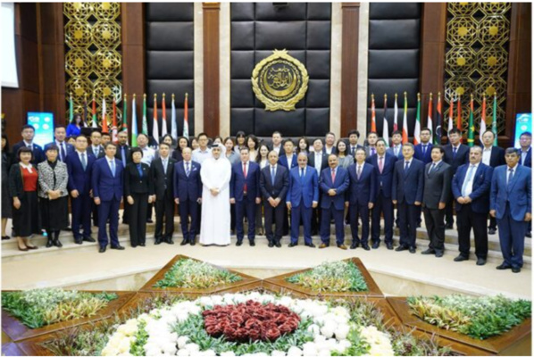 Le ministre de l’Équipement et des Transports participe au Forum de coopération arabo-chinois sur la navigation par satellite Le ministre de l’Équipement et des Transports participe au Forum de coopération arabo-chinois sur la navigation par satellite