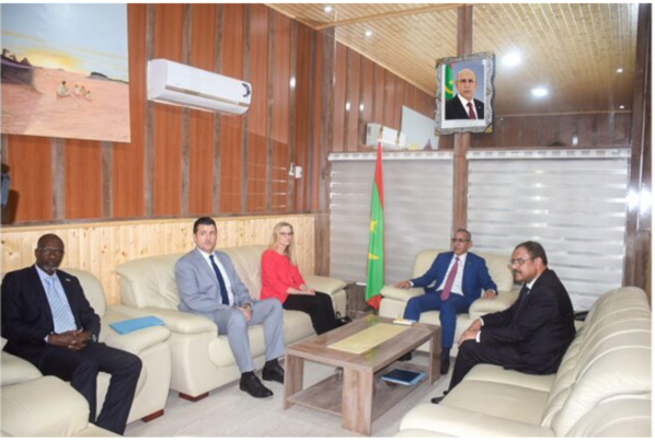 Le ministre de l’Intérieur s’entretient avec l’ambassadrice américaine Le ministre de l’Intérieur s’entretient avec l’ambassadrice américaine