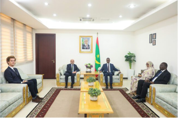 Le Premier ministre reçoit l’ambassadeur de France Le Premier ministre reçoit l’ambassadeur de France