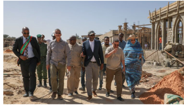 Le ministre de l’Habitat visite les travaux des chantiers dans les wilayas de Nouakchott ouest et Nouakchott sud