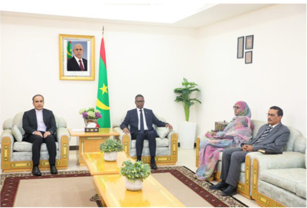 Le Premier ministre reçoit l’ambassadeur d’Iran Le Premier ministre reçoit l’ambassadeur d’Iran