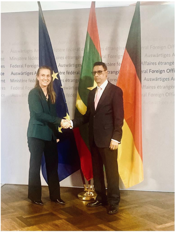 Le ministre de l’Économie s’entretient avec la ministre d’État allemande aux Affaires étrangères Le ministre de l’Économie s’entretient avec la ministre d’État allemande aux Affaires étrangères