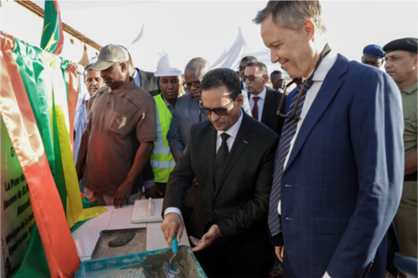 Financé par l'Union européenne : pose de la première pierre du projet de construction de l’espace des Jeunes d’El Mina