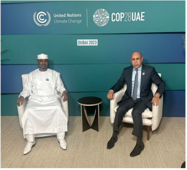 Le Président de la République rencontre son homologue tchadien Le Président de la République rencontre son homologue tchadien