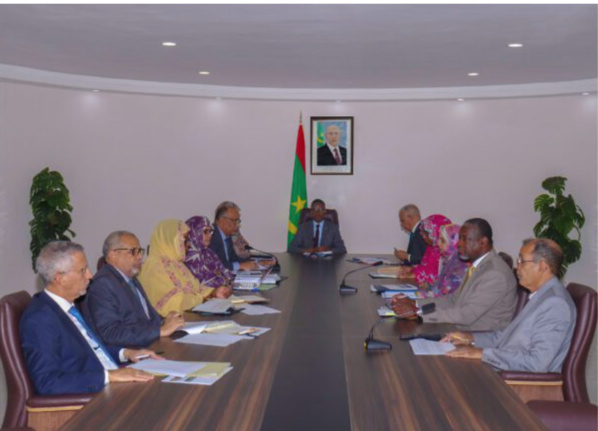 Le Premier ministre renouvelle ses instructions sur l’amélioration de la qualité de l’enseignement préscolaire Le Premier ministre renouvelle ses instructions sur l’amélioration de la qualité de l’enseignement préscolaire