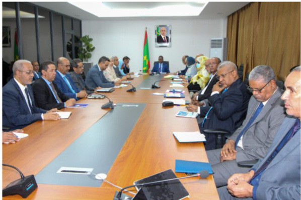 Le Premier ministre préside une réunion des coordonnateurs des programmes de développement financés par l’étranger Le Premier ministre préside une réunion des coordonnateurs des programmes de développement financés par l’étranger