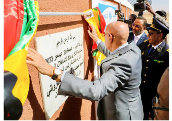 Le Président de la République inaugure le projet d’électrification de la zone du triangle de l’Espoir (Aftout Chergui) Le Président de la République inaugure le projet d’électrification de la zone du triangle de l’Espoir (Aftout Chergui)