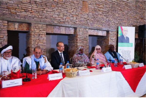 Le commissaire aux droits de l’Homme : La mise en œuvre du programme du Président de la République a permis à La Mauritanie de réaliser un saut qualitatif dans le domaine de la protection et de la promotion des droits de l’Homme Le commissaire aux droits de l’Homme : La mise en œuvre du programme du Président de la République a permis à La Mauritanie de réaliser un saut qualitatif dans le domaine de la protection et de la promotion des droits de l’Homme