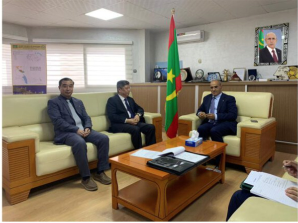 Le ministre du Pétrole reçoit l’ambassadeur de Chine Le ministre du Pétrole reçoit l’ambassadeur de Chine