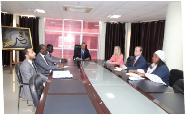 Le ministre du Commerce reçoit l’ambassadrice des USA Le ministre du Commerce reçoit l’ambassadrice des USA